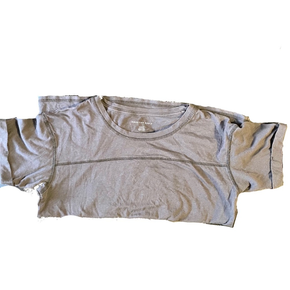 American Eagle Outfitters Gray Short Sleeve Tee